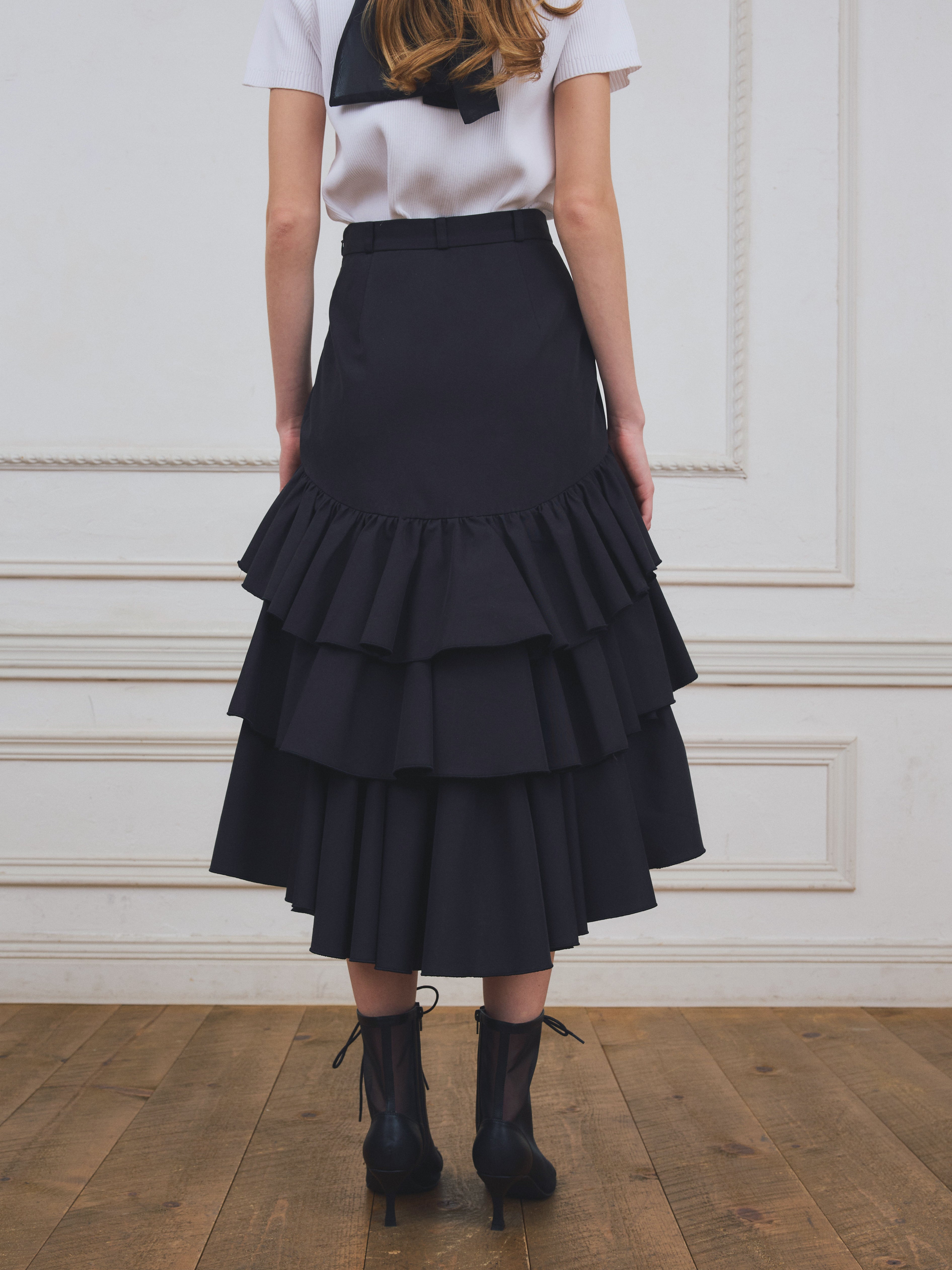 バックロングティアードフリルスカート