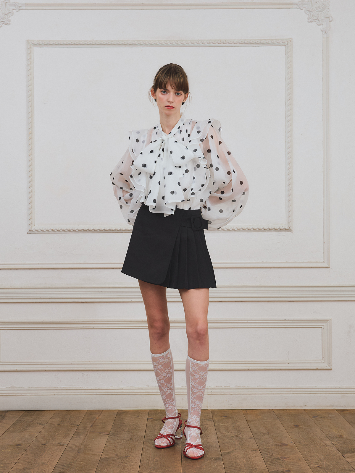 MODEL:174cm/COLOR:BLACK/SIZE:36