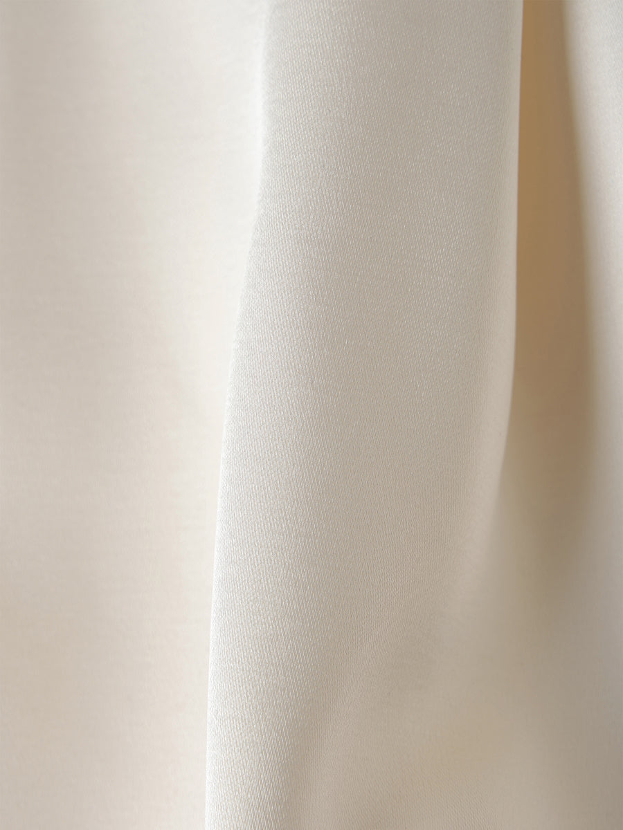 サテンバルーンスカート