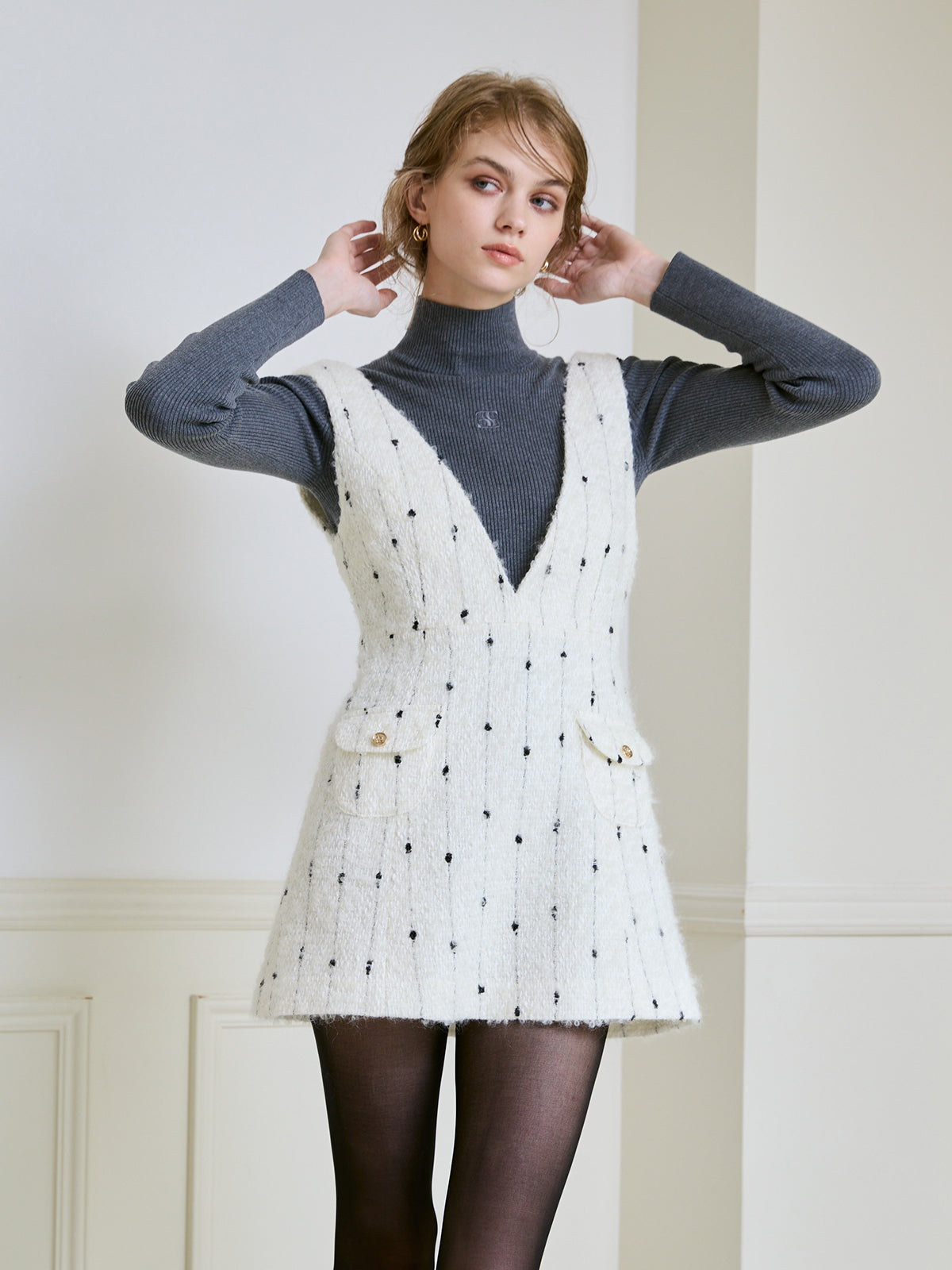 【最終価格】修道女ミニワンピース(13号) 最終価格】修道女ミニワンピース(13号) 最終！Moi-meme-Moitie 修道女