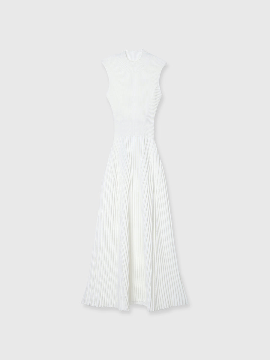 COLOR:WHITE