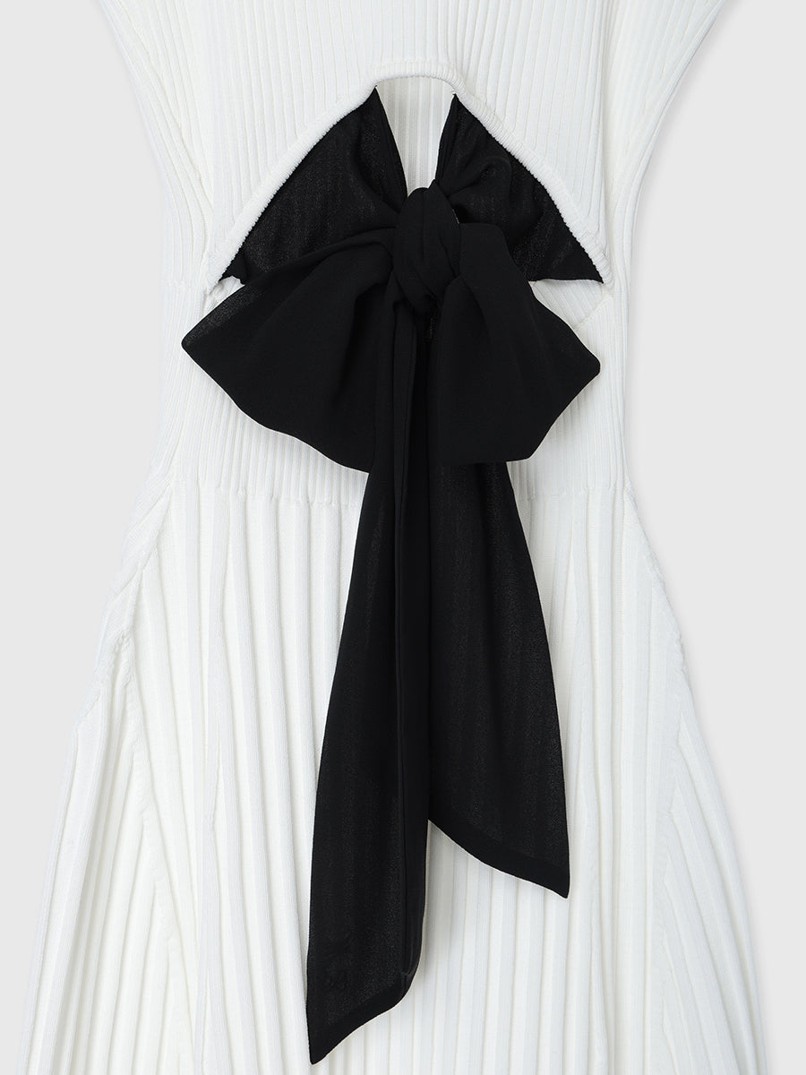 BACK RIBBON KNIT DRESS