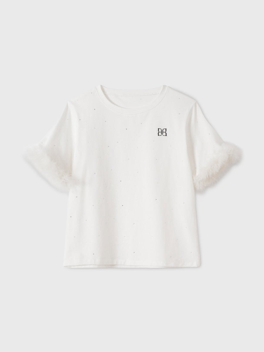 COLOR:WHITE