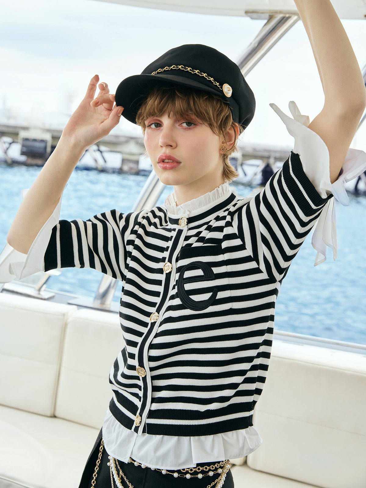 MODEL:168cm/COLOR:BORDER/SIZE:F