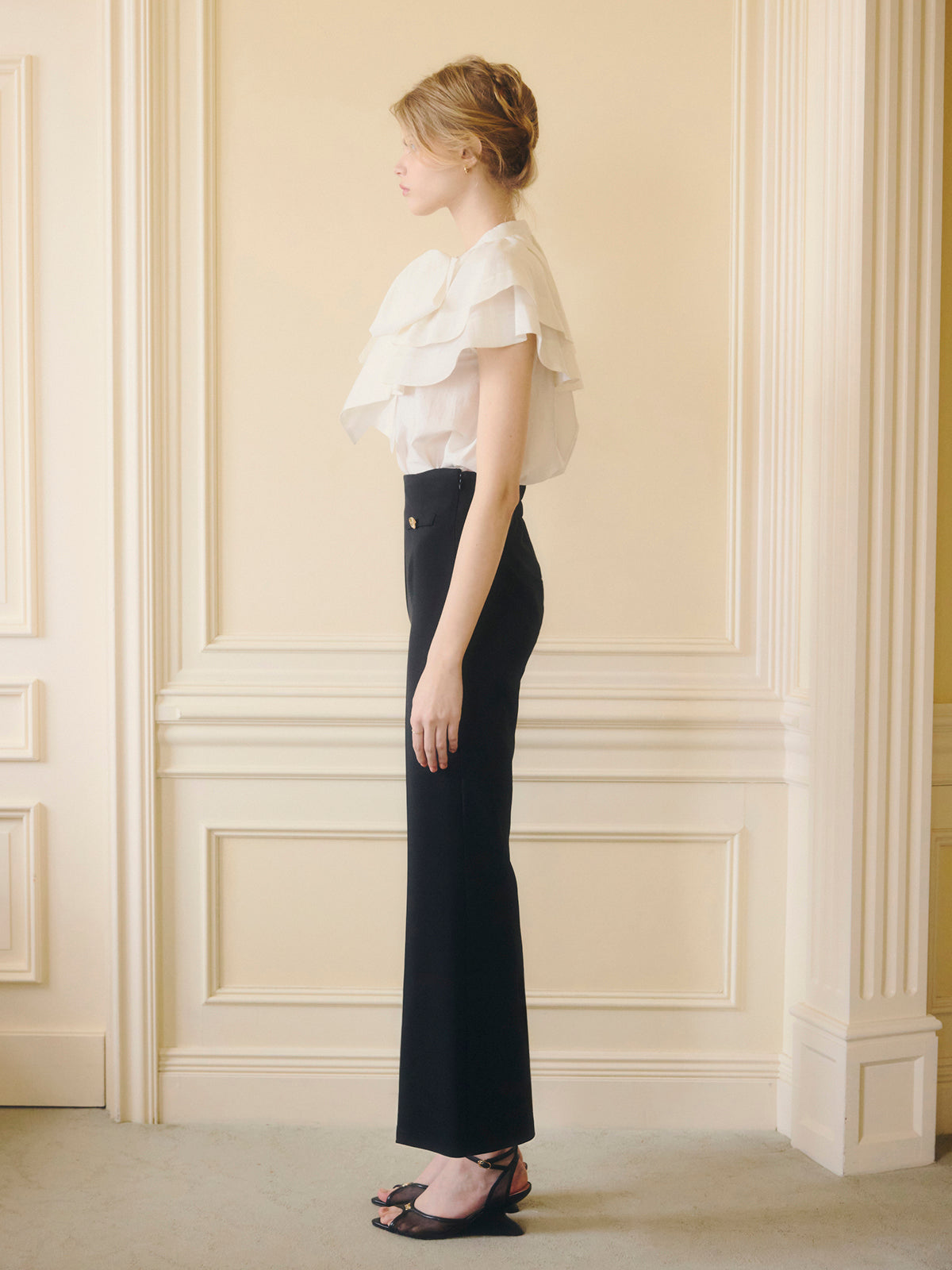 BELL SILHOUETTE PANTS