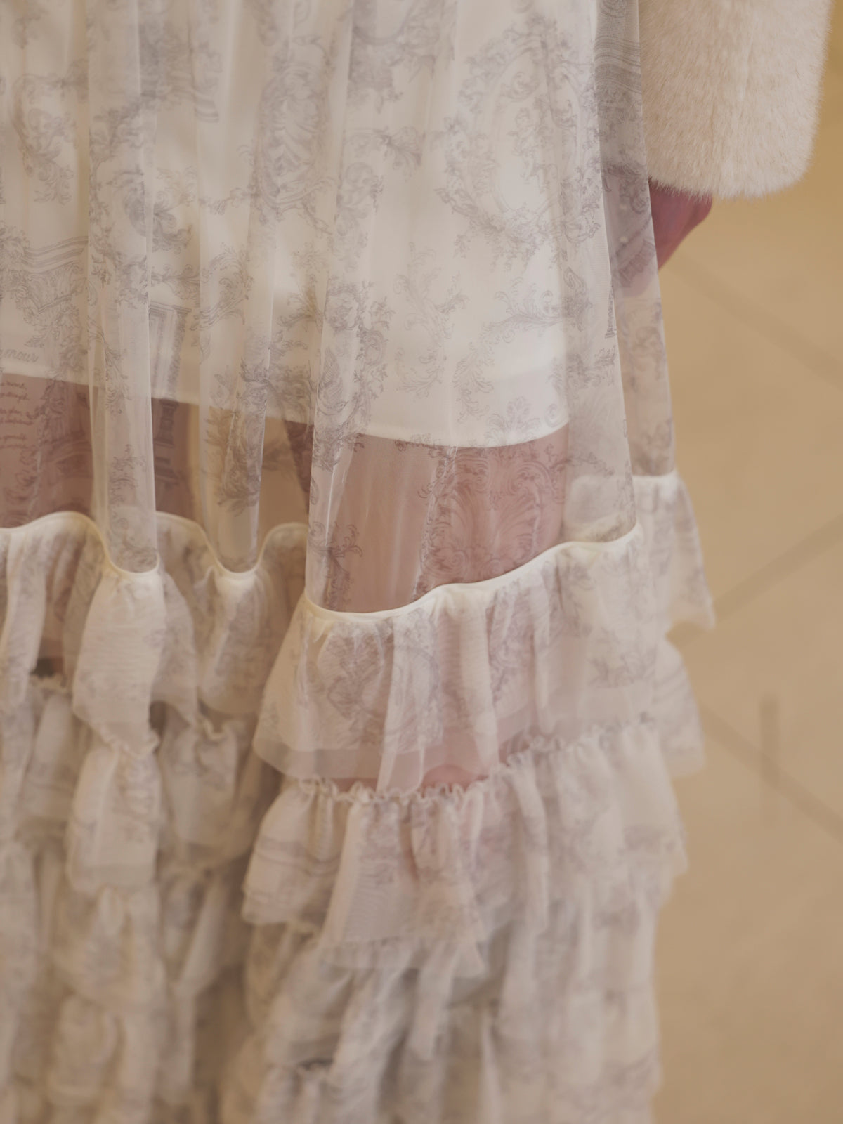 E.TULLE LAYERED SKIRT