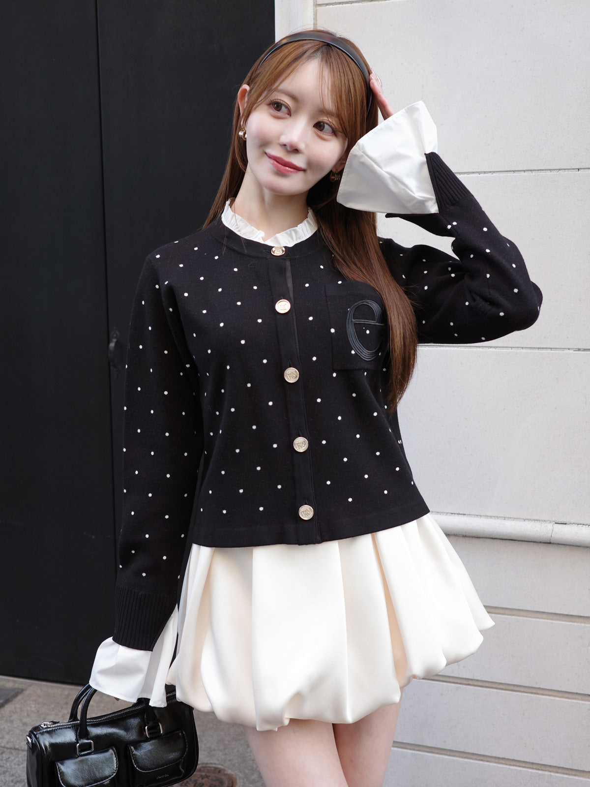 サテンバルーンスカート