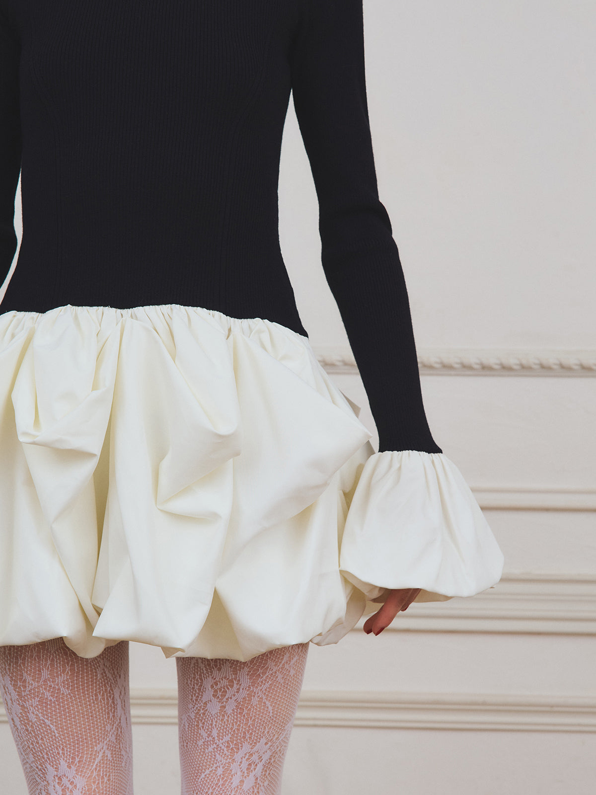 ボリュームヘムドッキングニットワンピ