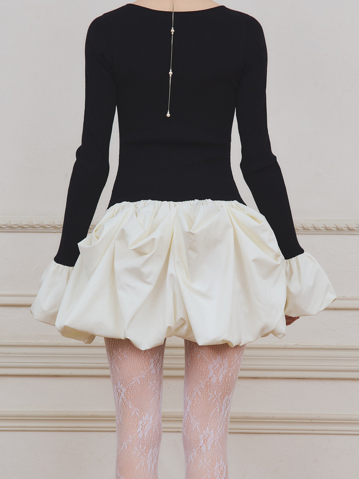 ボリュームヘムドッキングニットワンピ