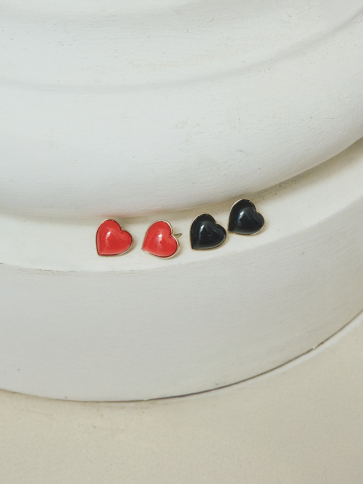 プランプハートピアス