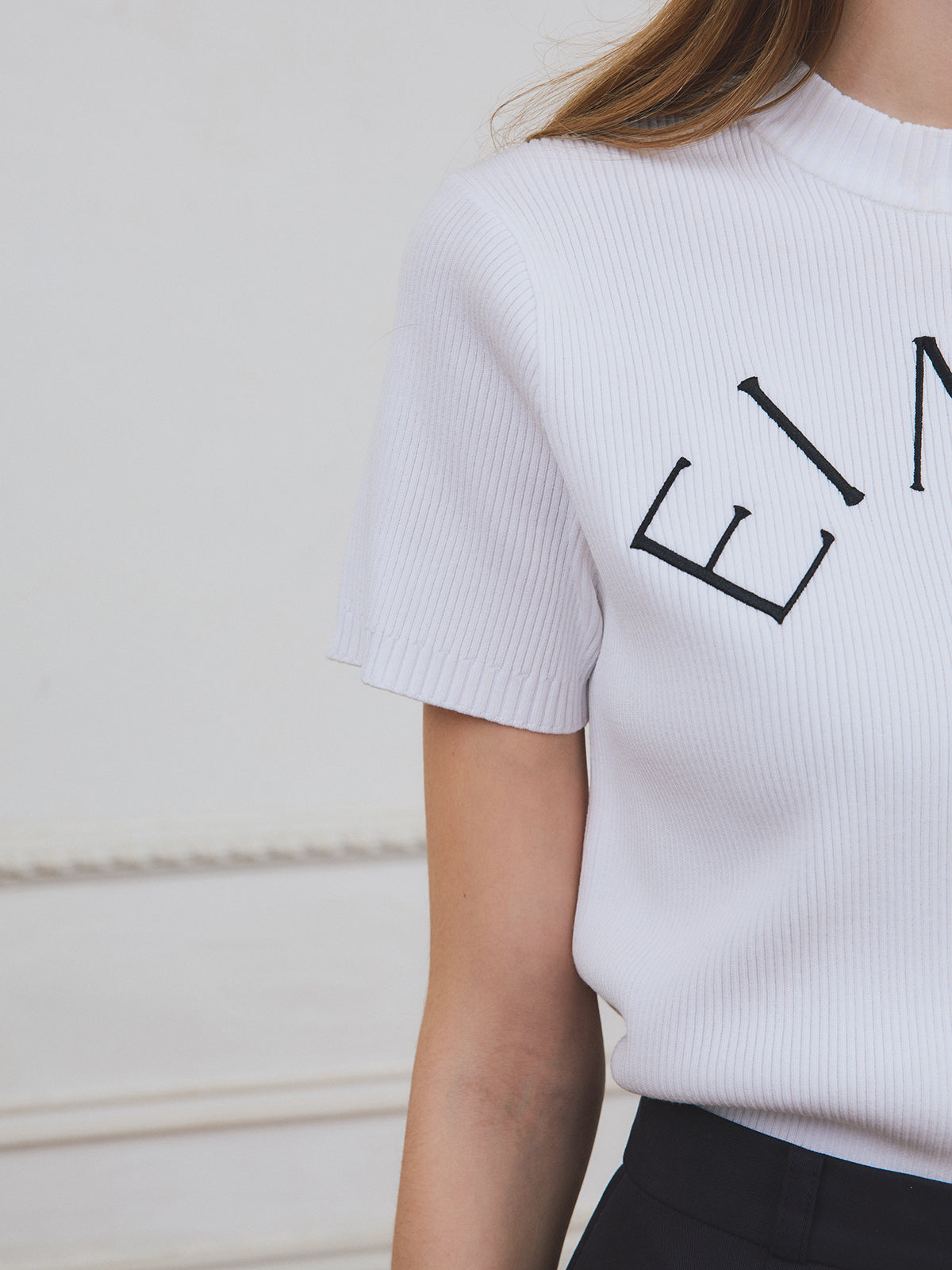 【PRE ORDER】EIMYロゴニットプルオーバー