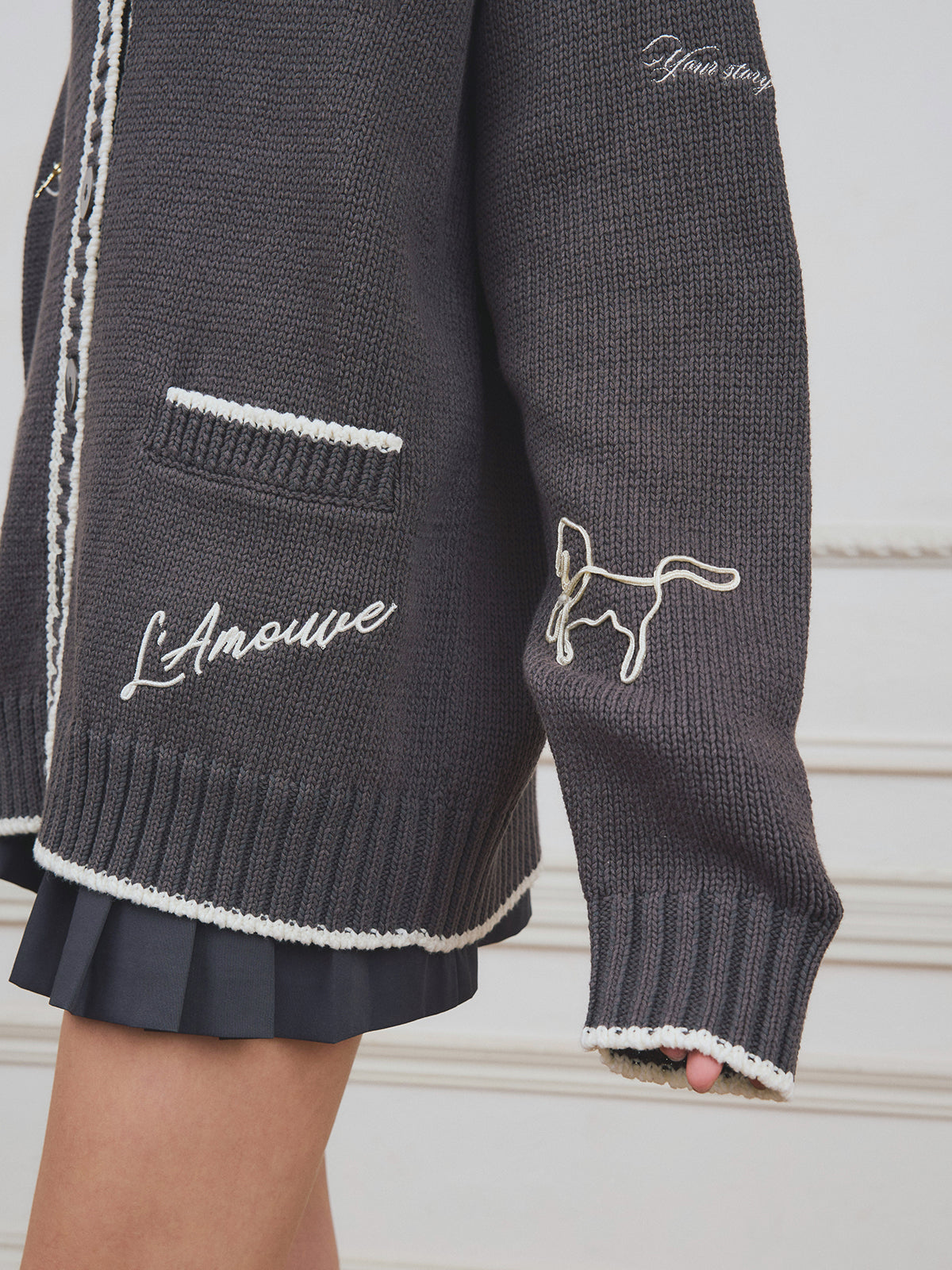 Embroideryモチーフニットカーディガン Embroideryモチーフニットカーディガン