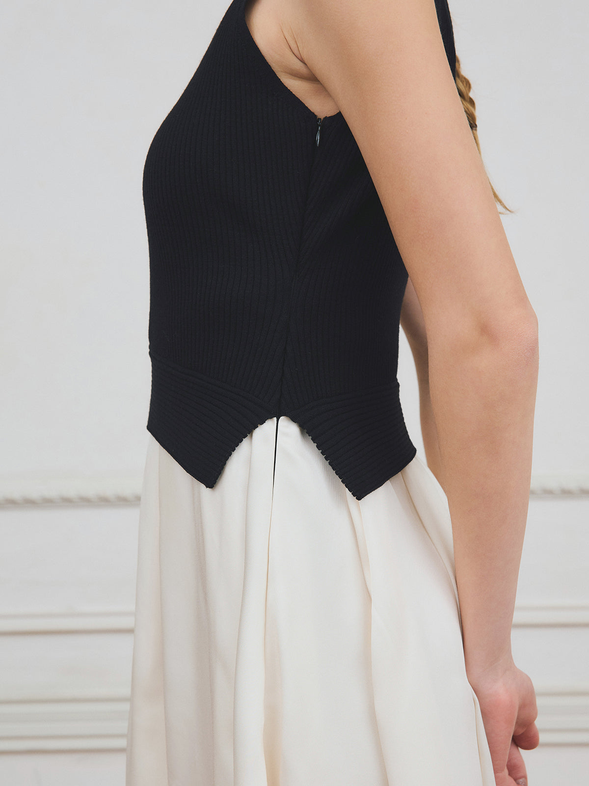 【PRE ORDER】スカーフパターンニットドッキングワンピース