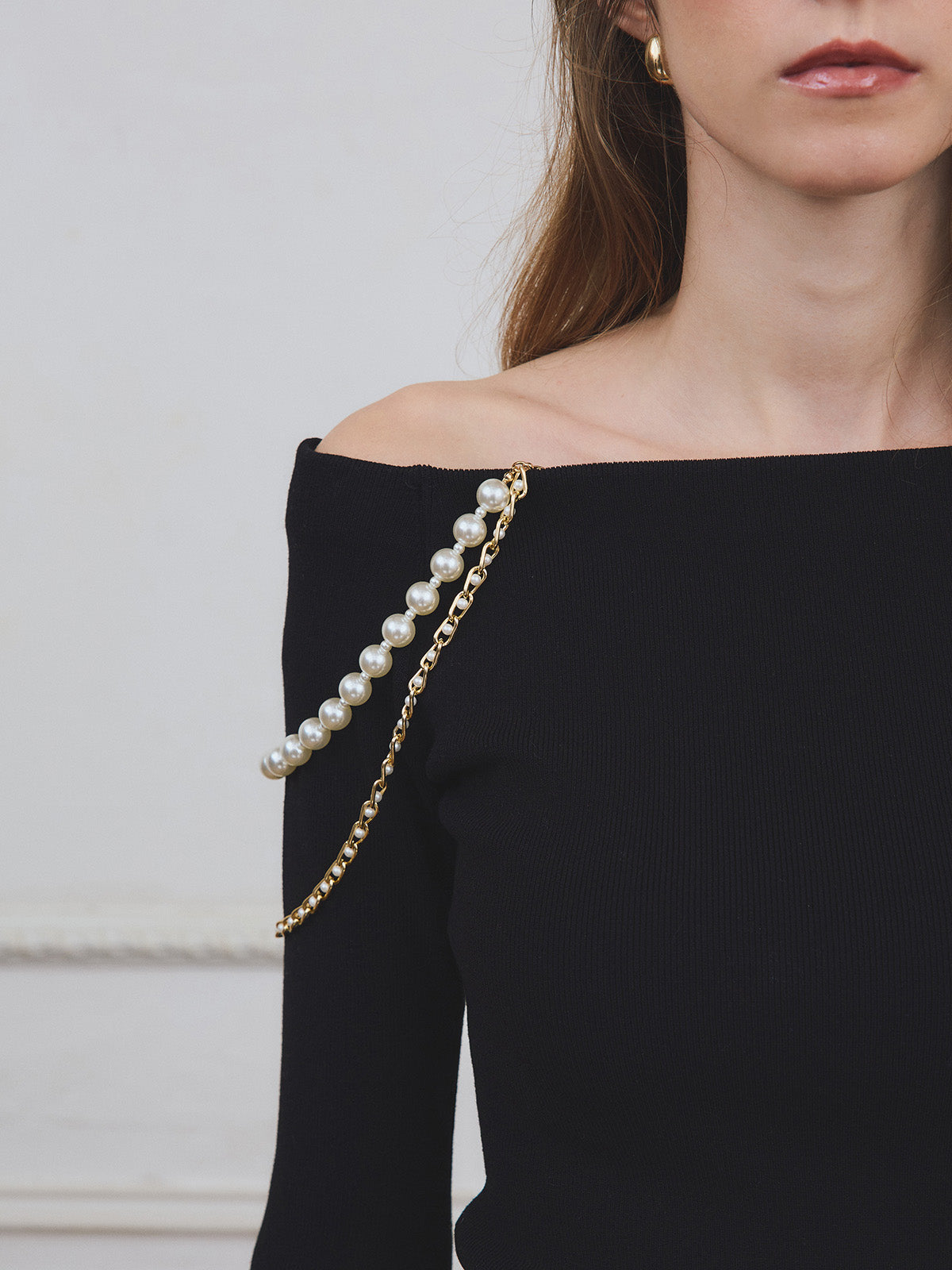 パールストラップオフショルニットトップス