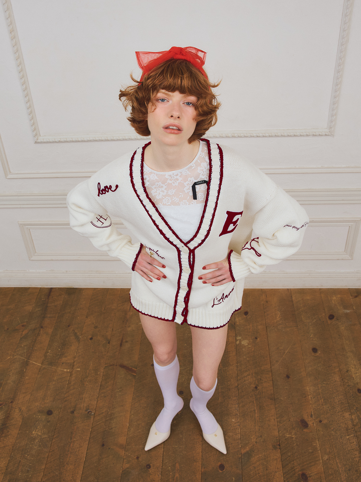 【PRE ORDER】Embroideryモチーフニットカーディガン