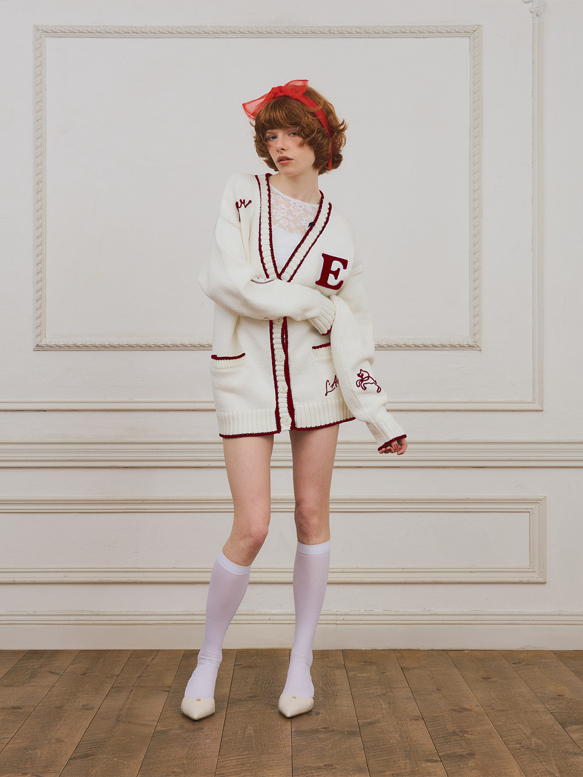 【PRE ORDER】Embroideryモチーフニットカーディガン