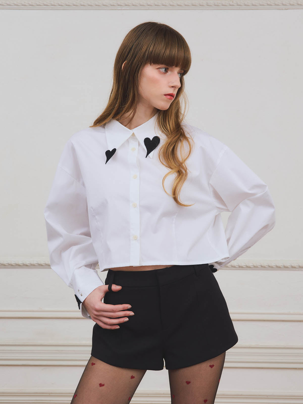 MODEL:174cm／COLOR:WHITE／SIZE:F