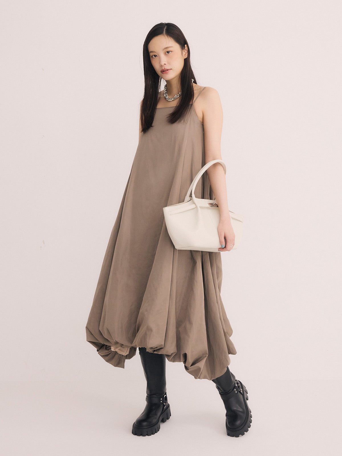 バックベルトバルーンロングワンピース