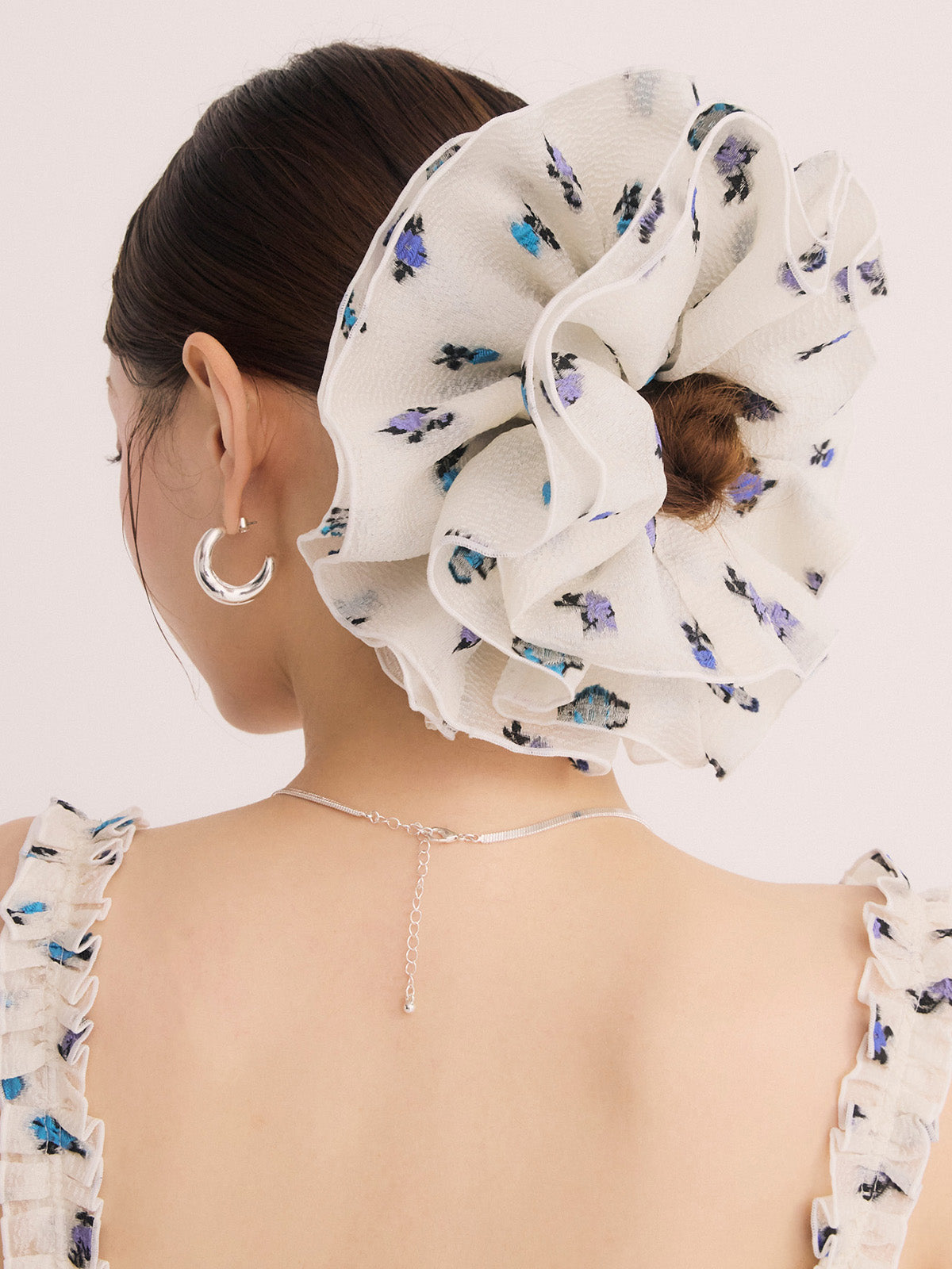 ジャガードシュシュ