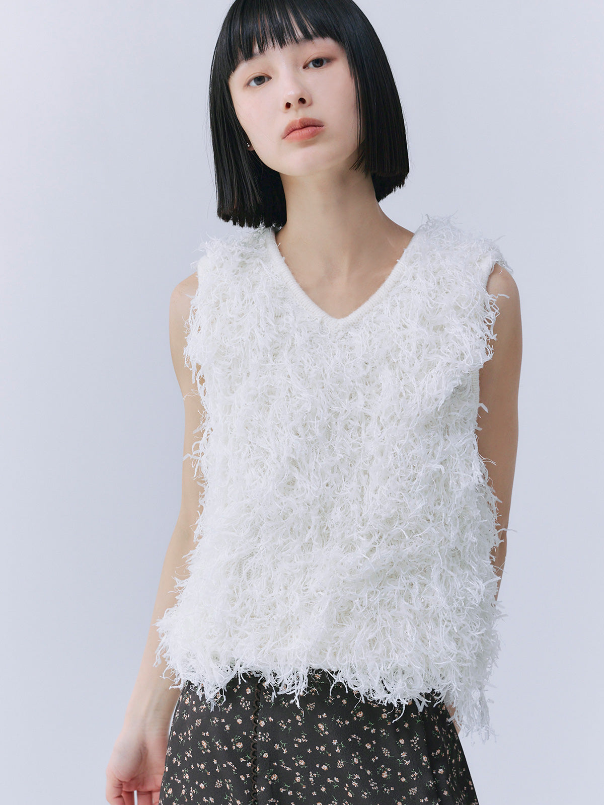 ロングフェザーヤーンニットベスト