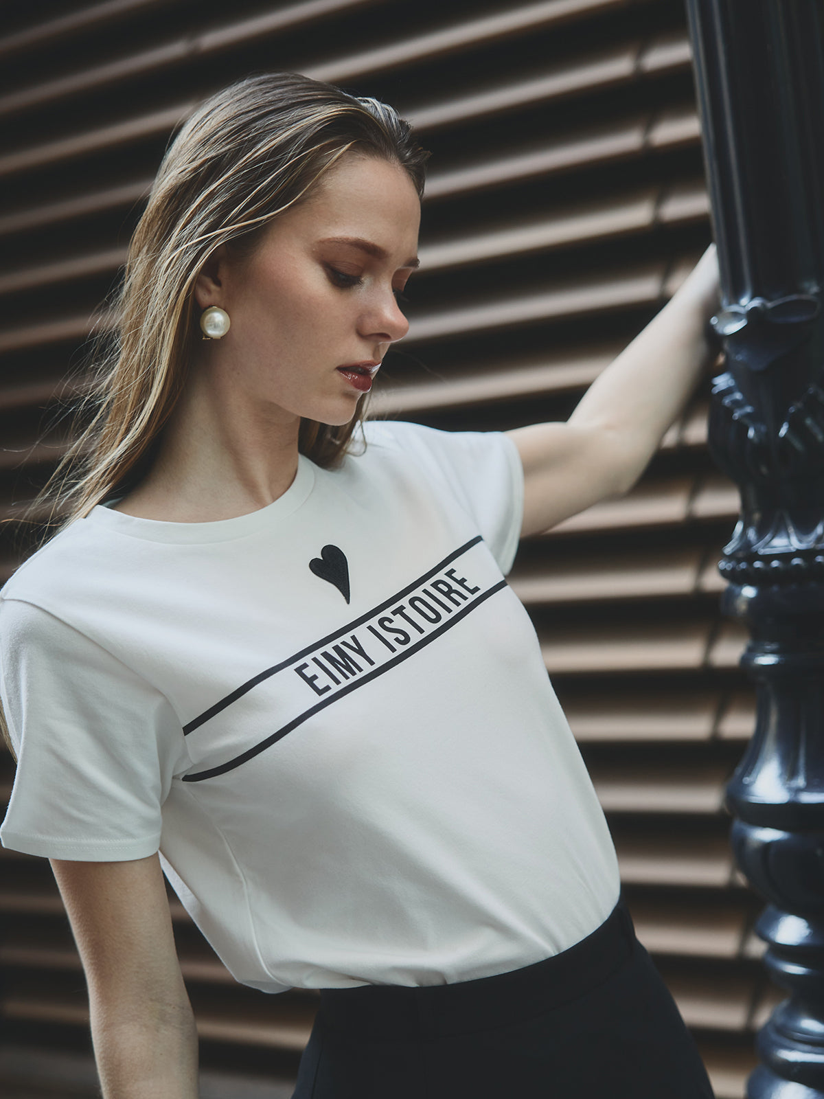 MODEL:173cm／COLOR:WHITE／SIZE:F