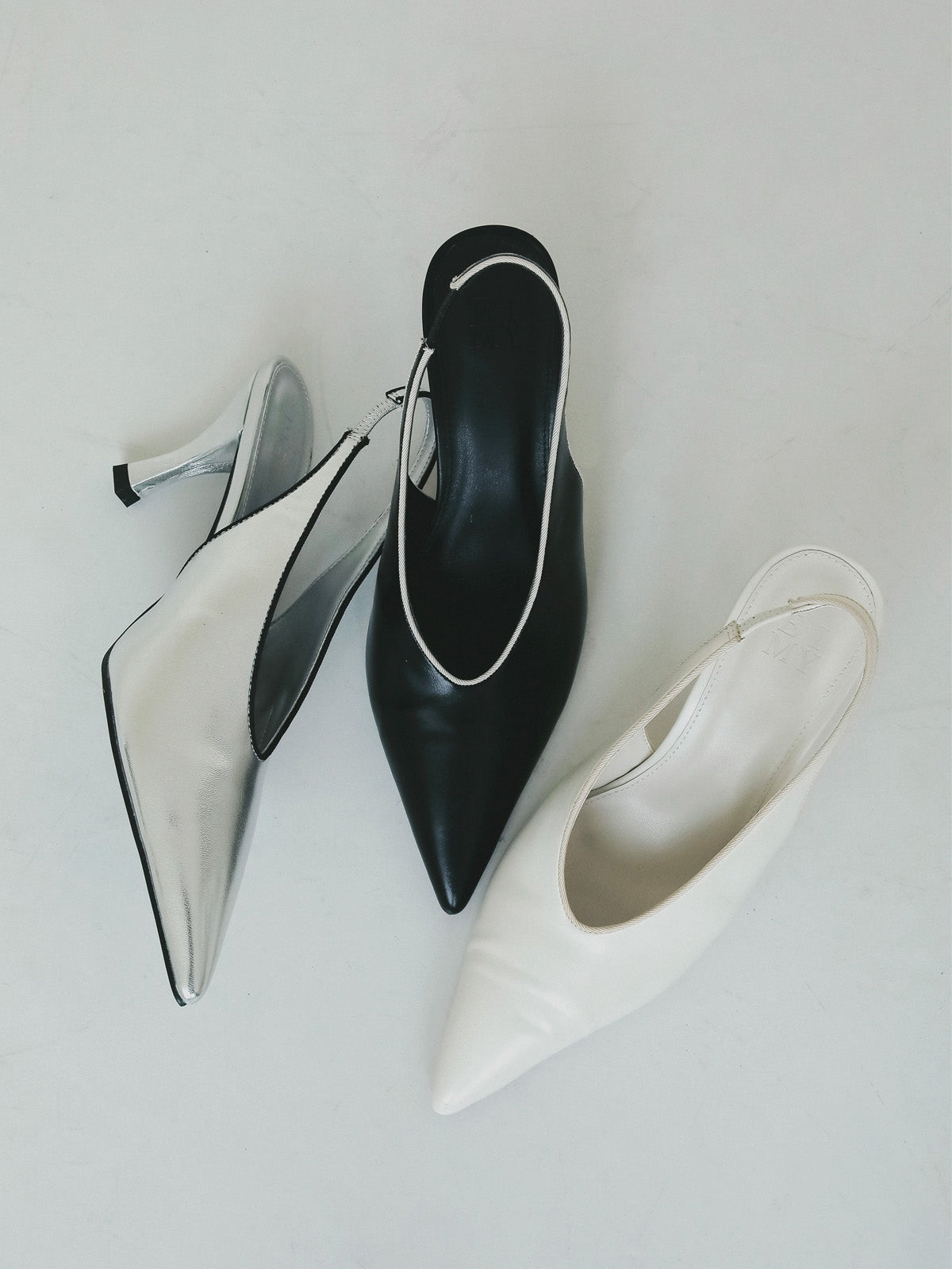 パイピングスリングバックパンプス