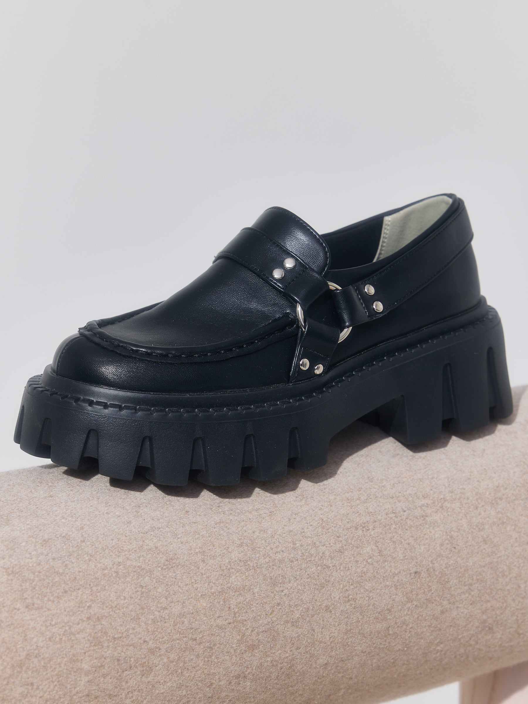 バイカーデザインローファー