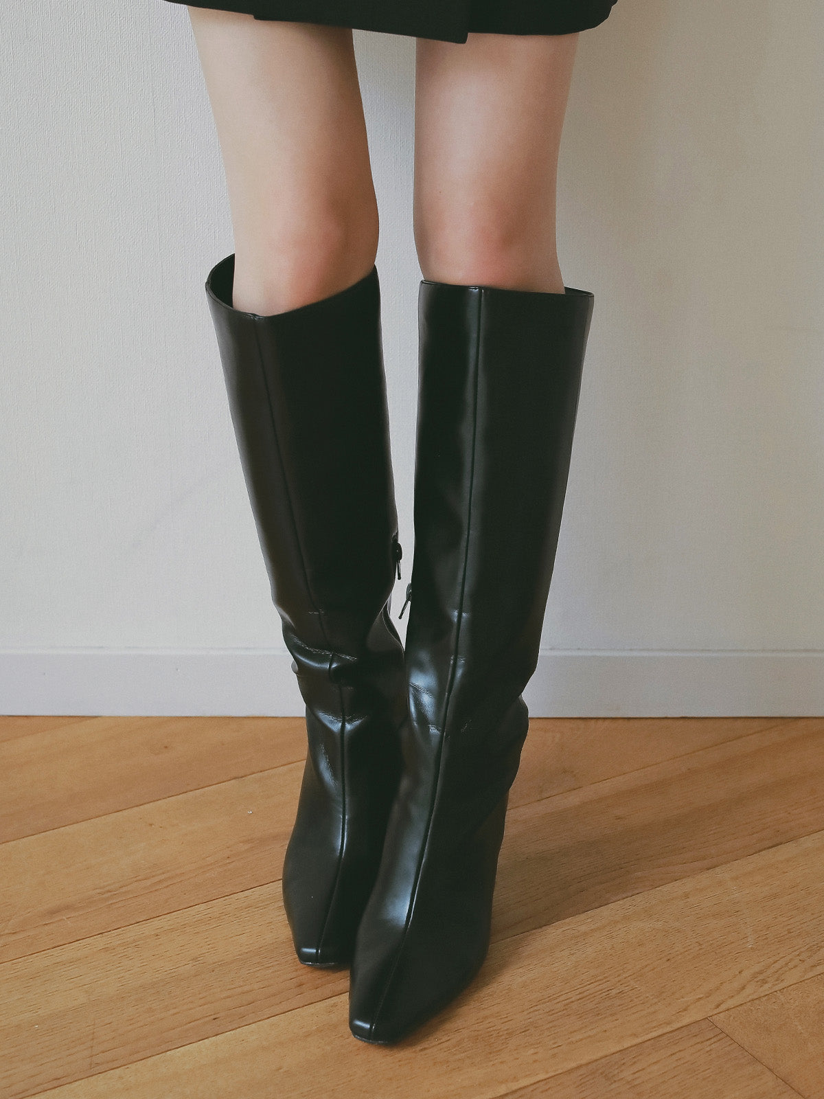 スクエアトゥロングブーツ