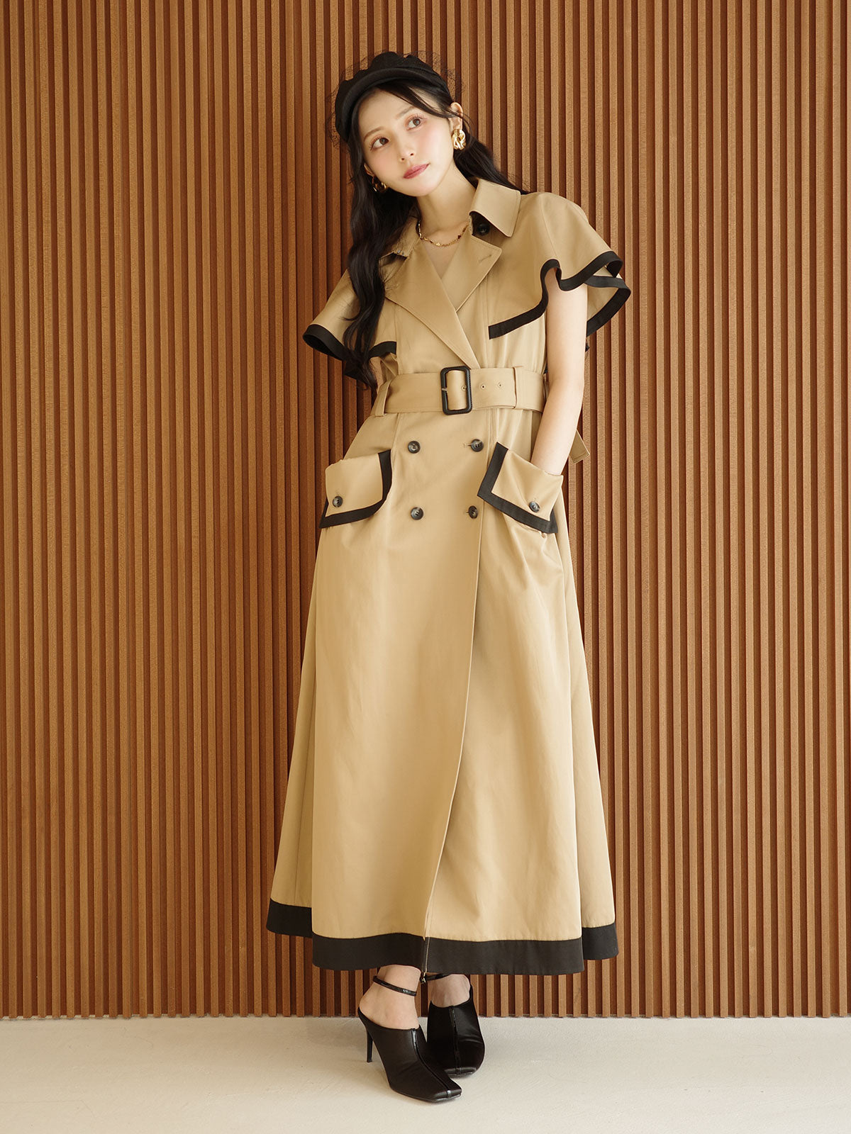 コントラストトリムトレンチワンピース