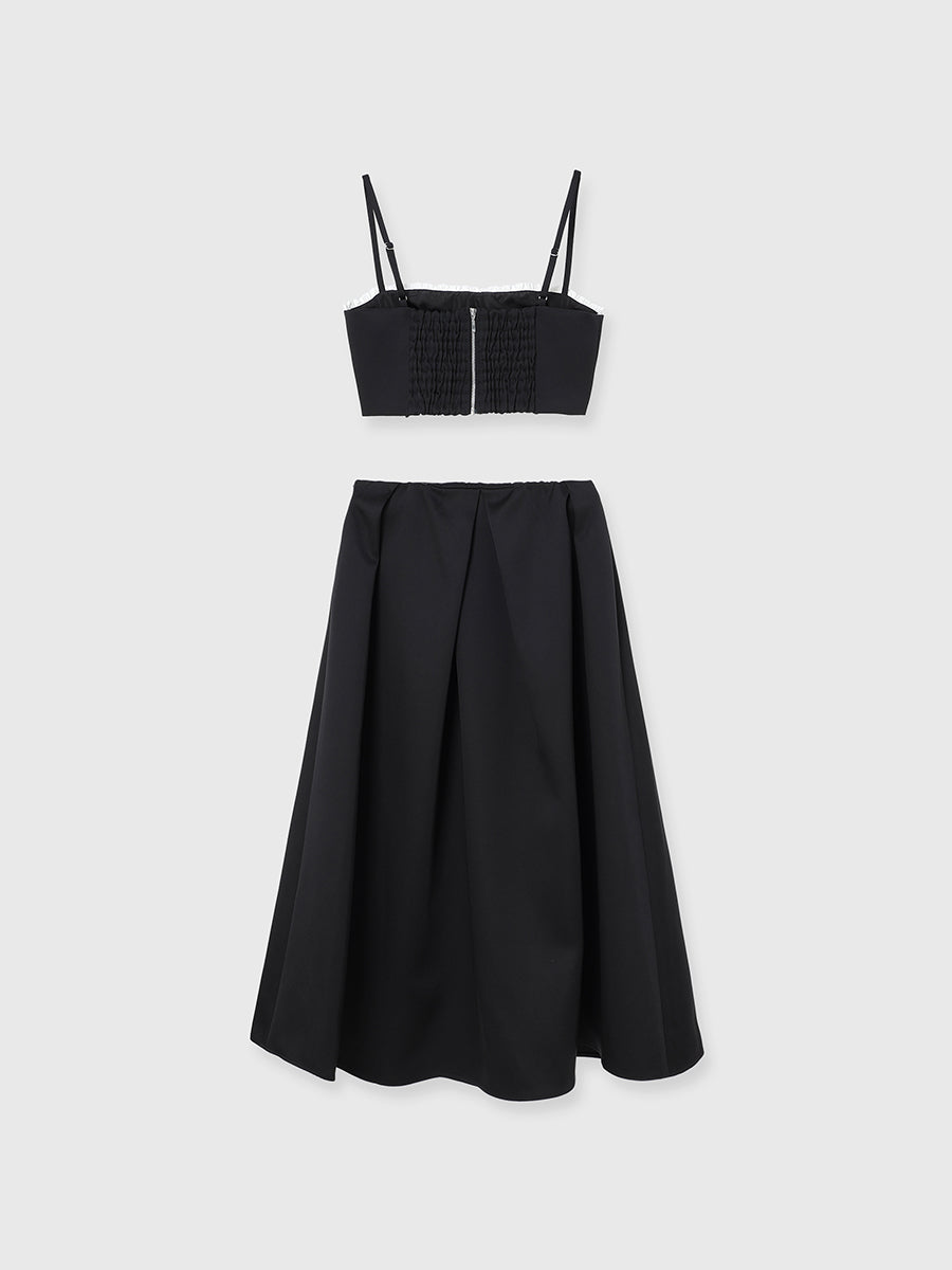 サテンビスチェスカートセット