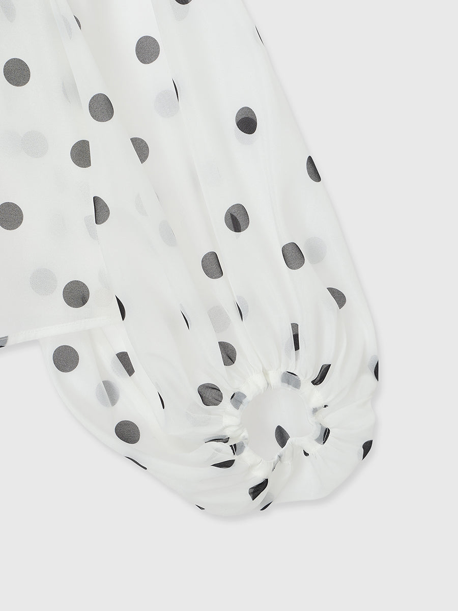 ドットボウタイラッフルブラウス