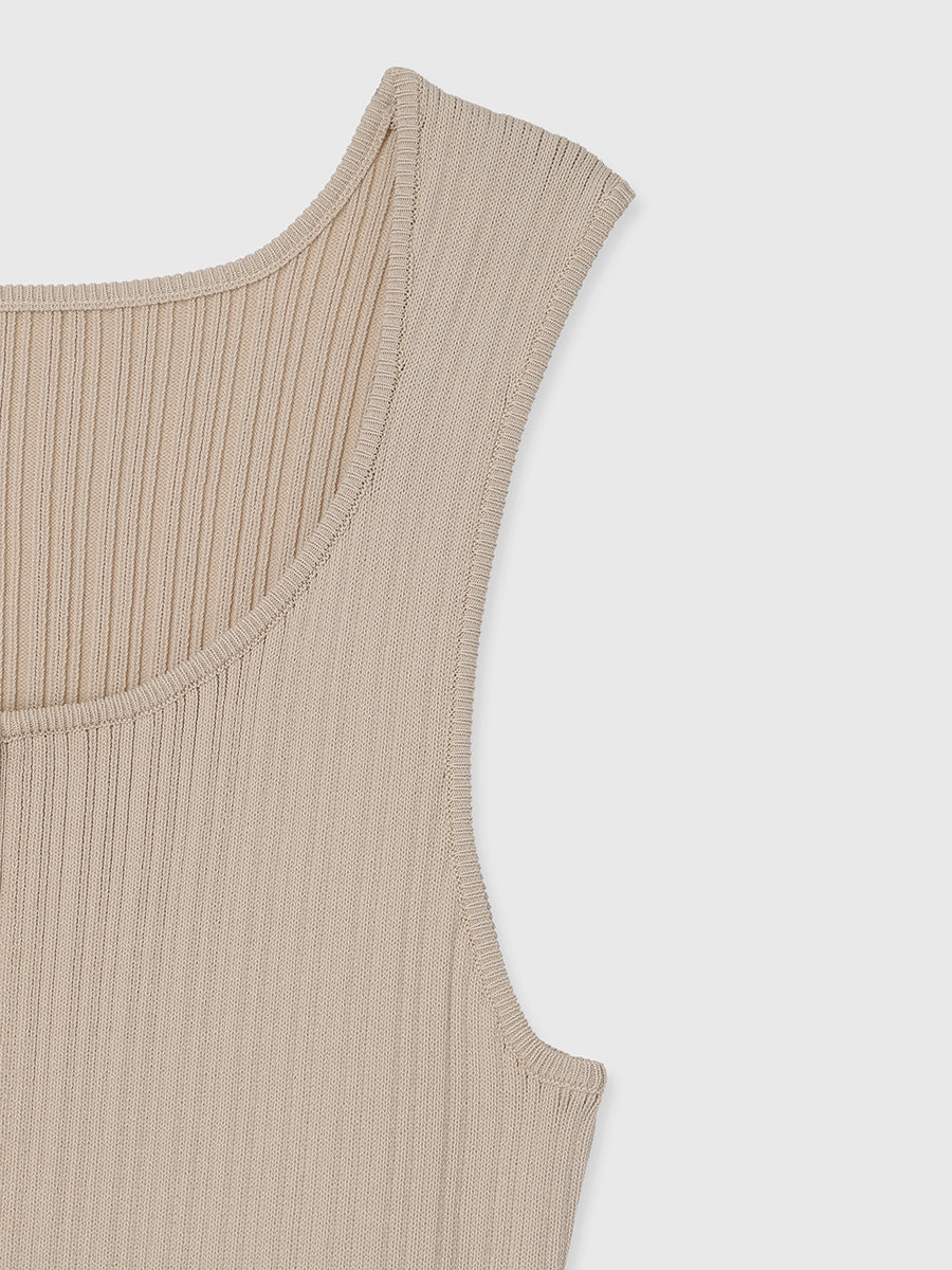 ASSIETTE BUTTON KNIT DRESS
