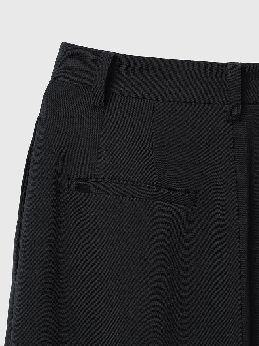 パールスタッズストレートパンツ