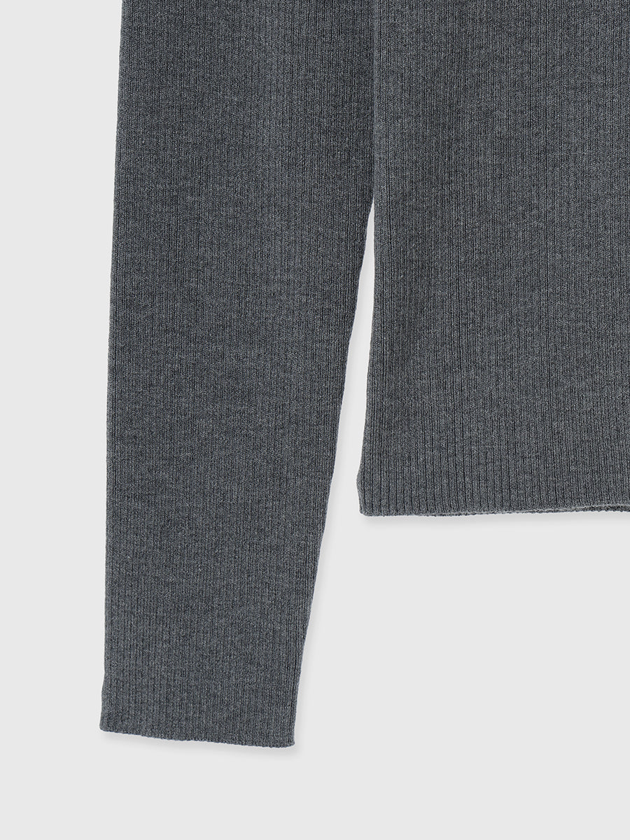 ボトルネックリブニットトップス