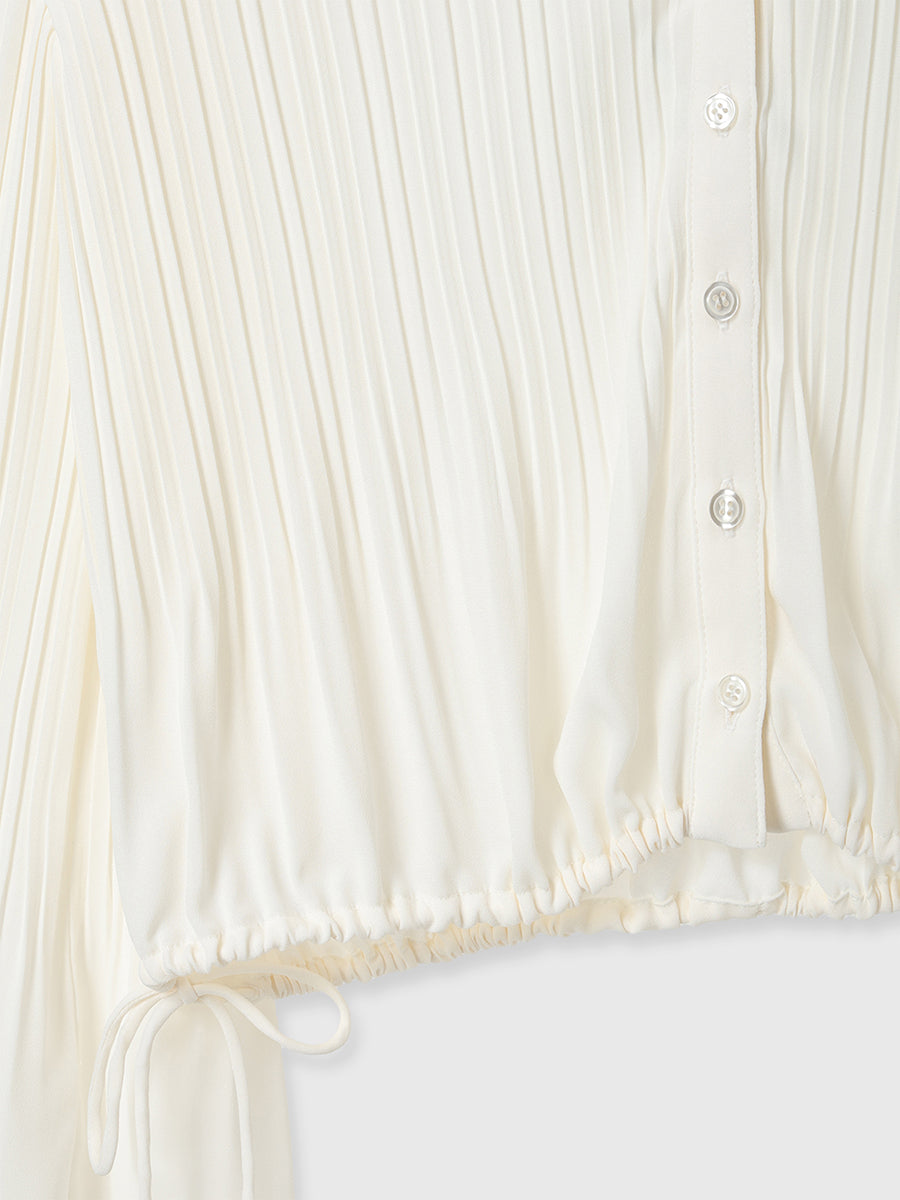 フレアスリーブプリーツブラウス