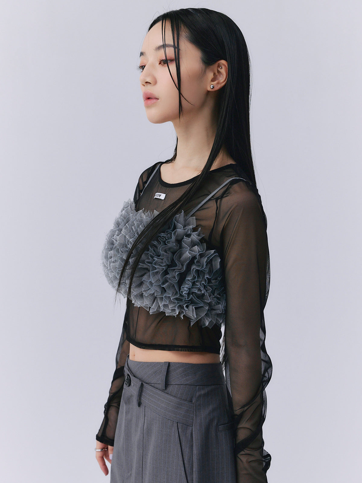 チュールフリルベアトップ