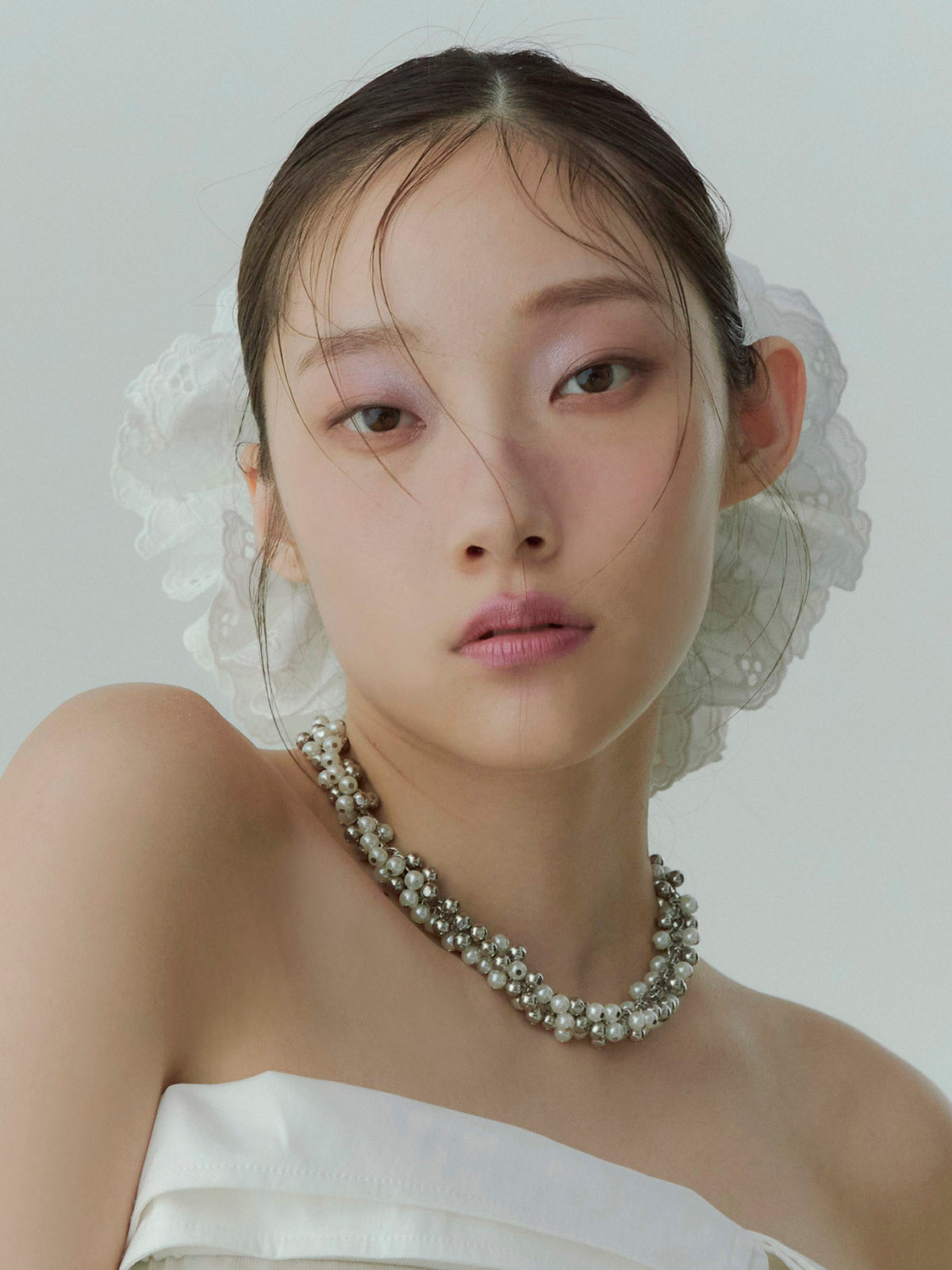 エンブロイダリーフラワーシュシュ