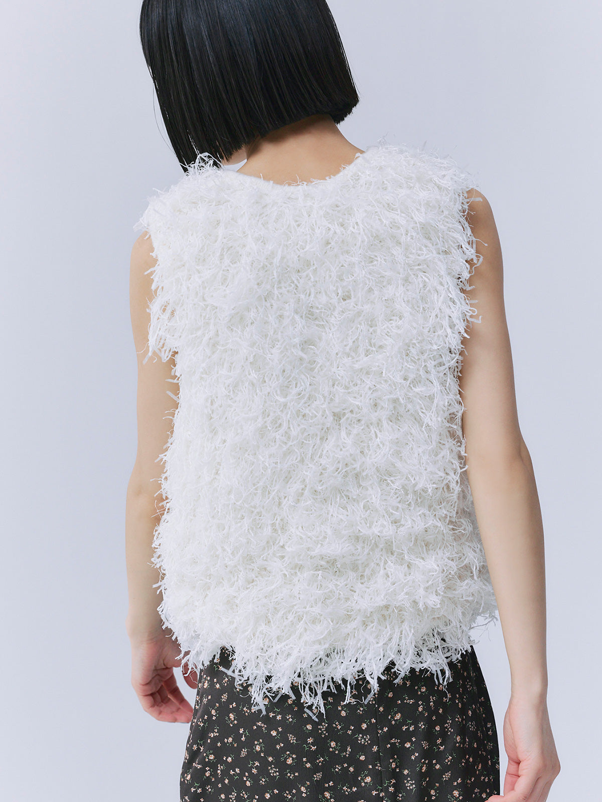 ロングフェザーヤーンニットベスト