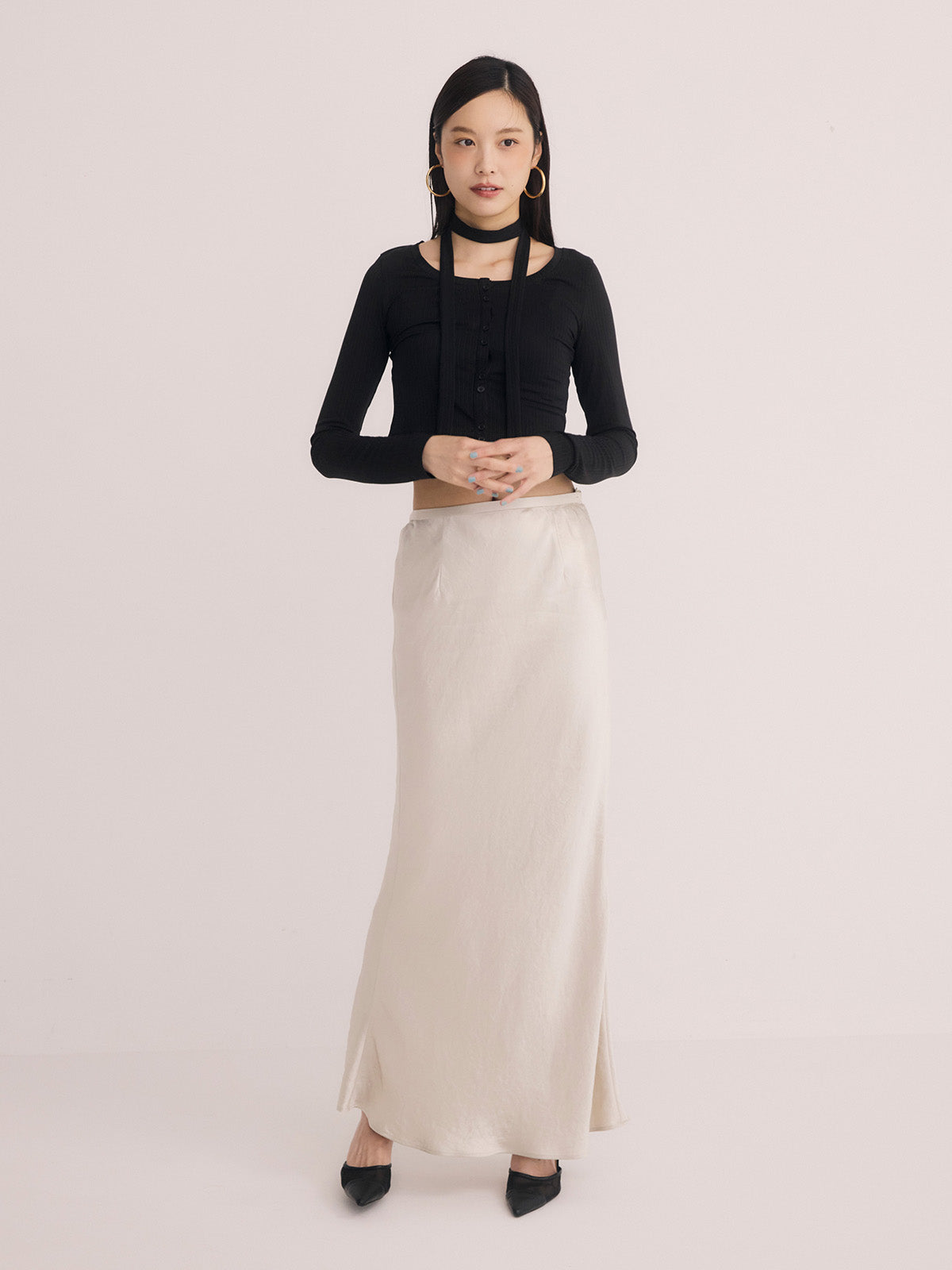 サテンマーメイドスカート