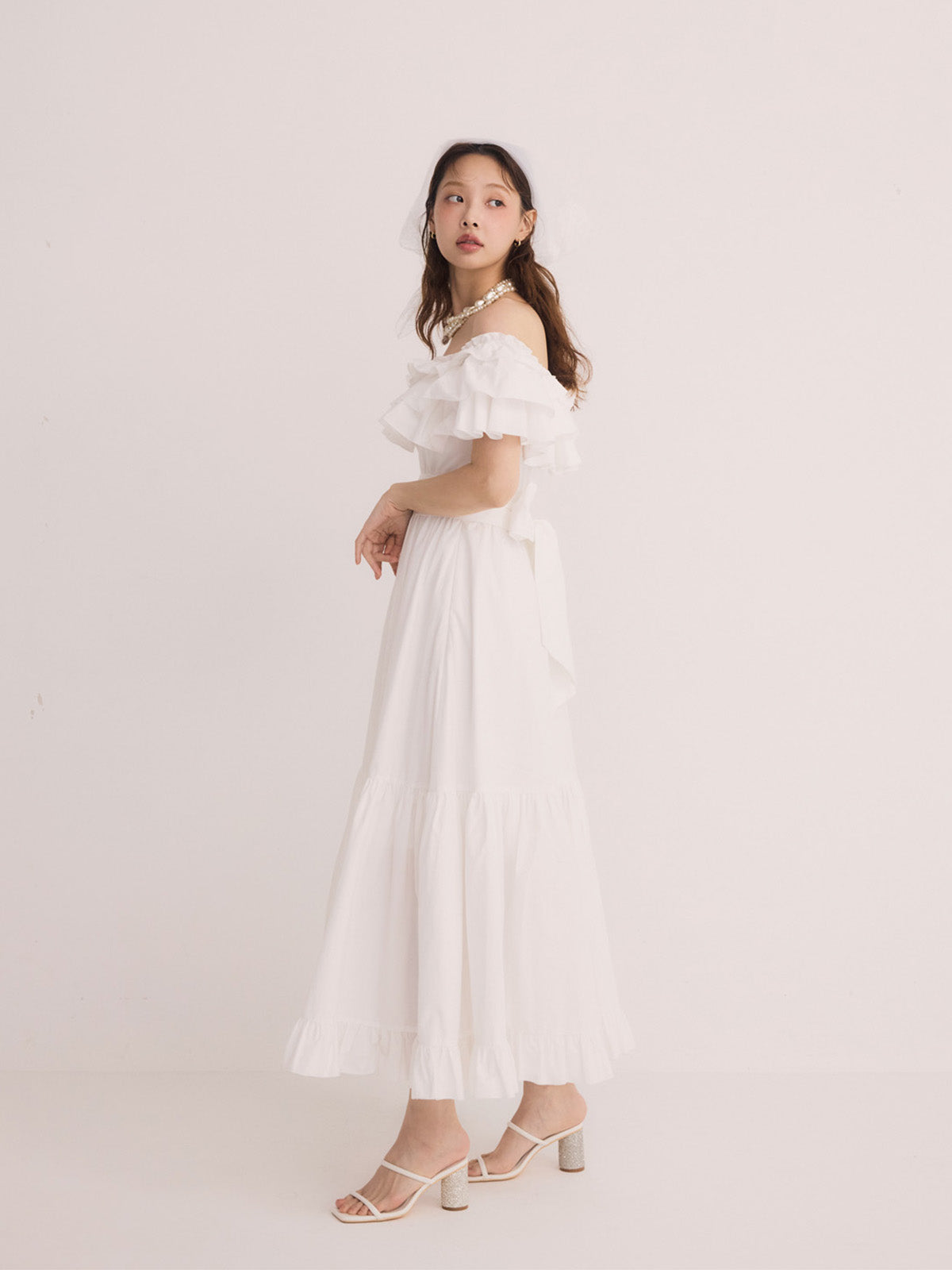オフショルフリルマキシワンピース