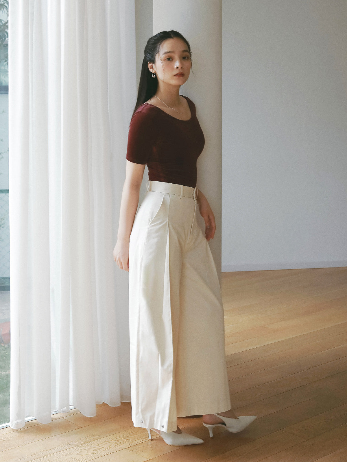 コンパクトベロアトップス