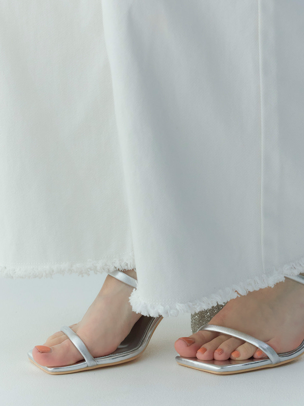 グリッターヒールサンダル