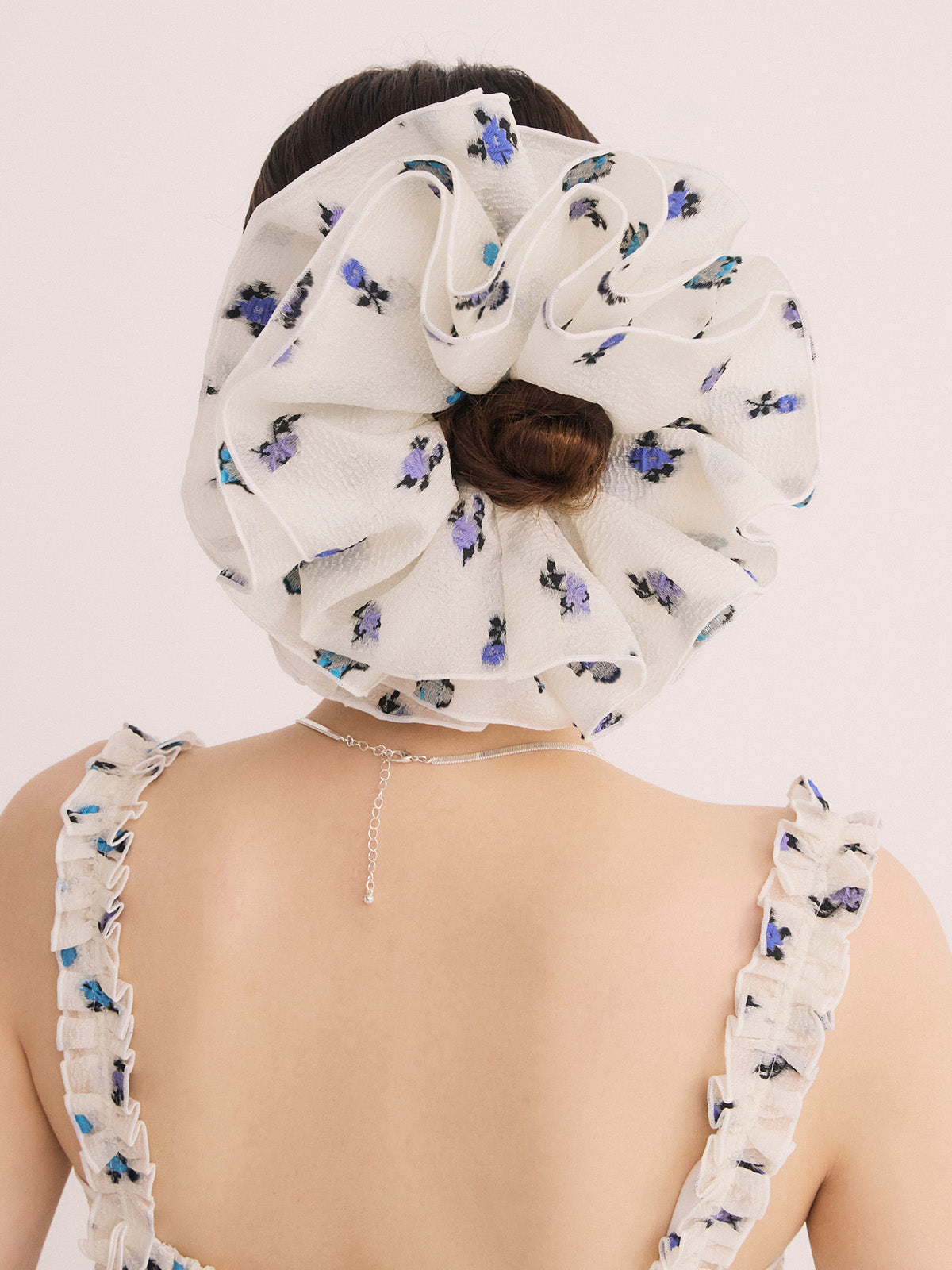 ジャガードシュシュ