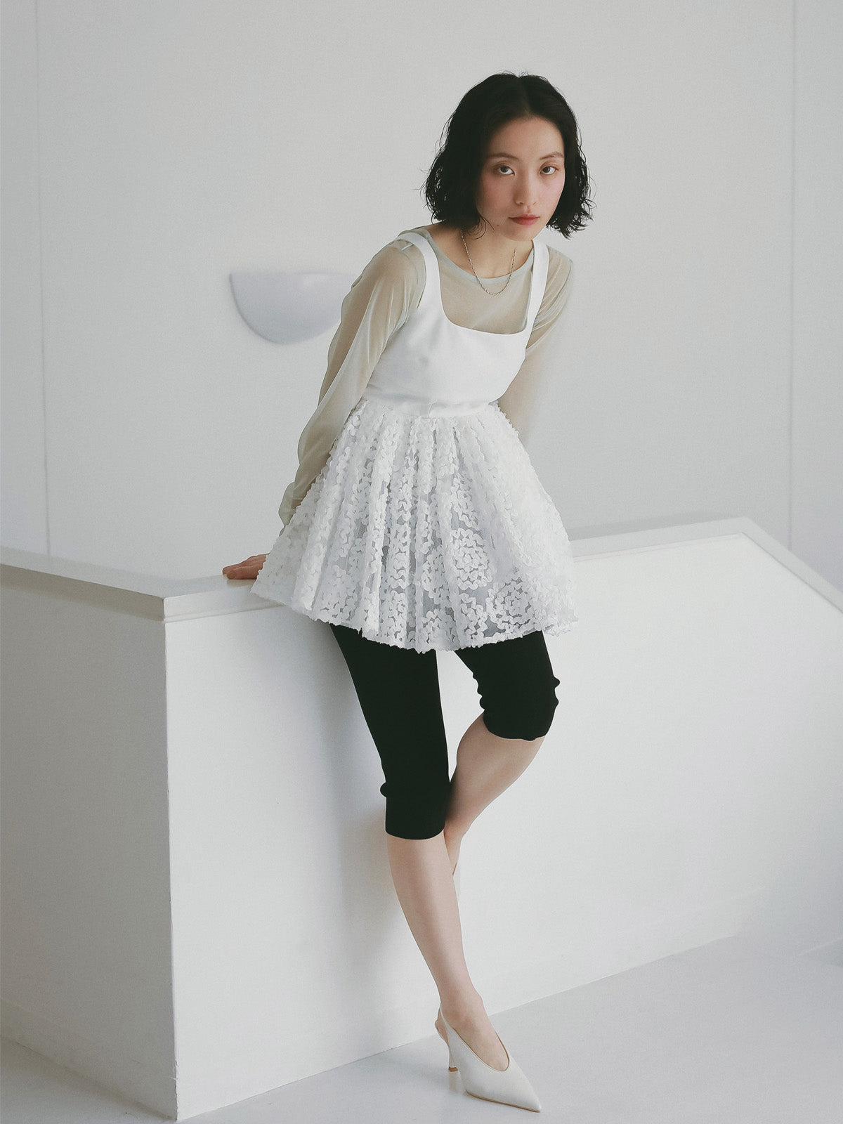 ボリュームペプラムトップス