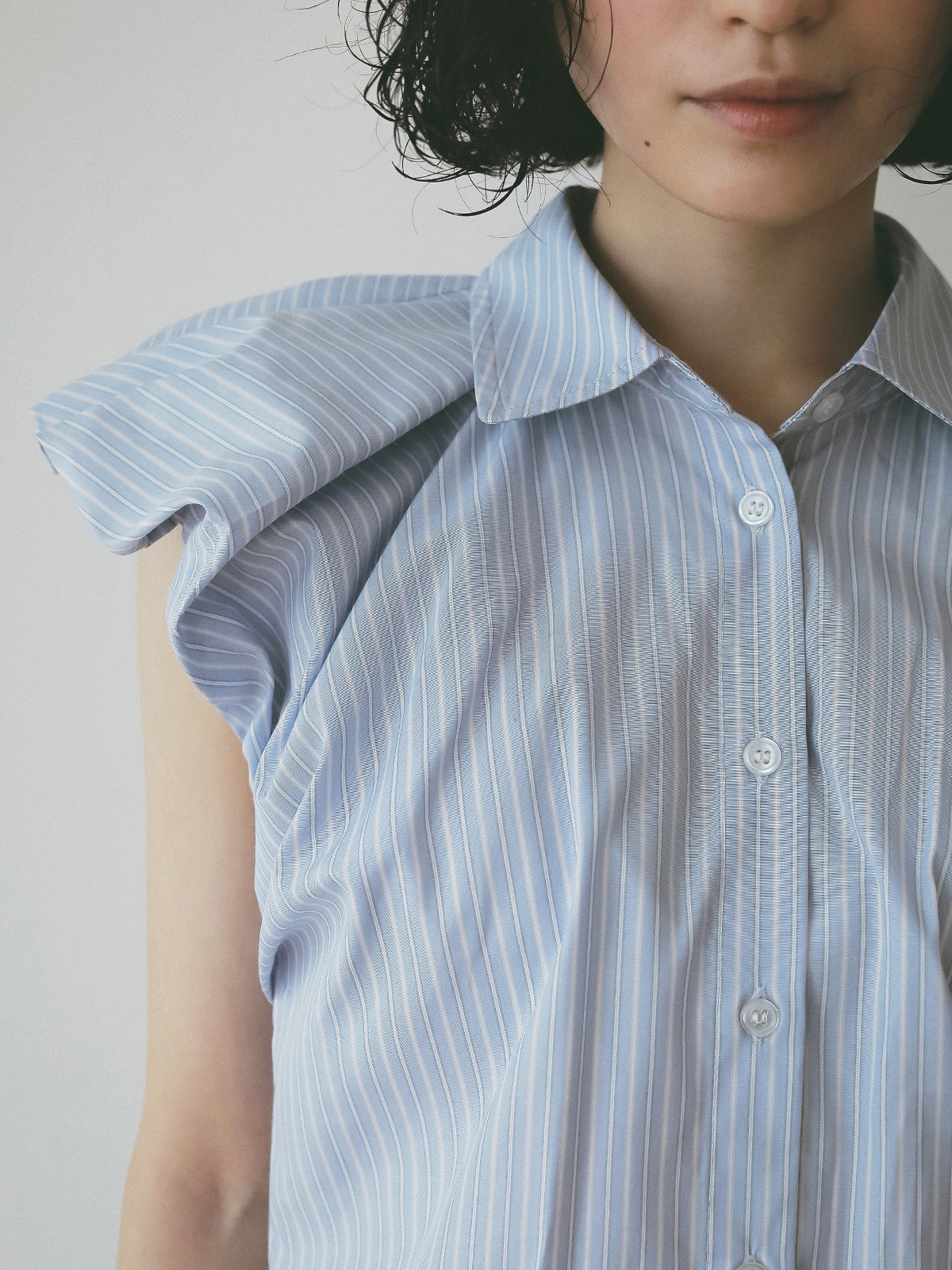 ギャザースリーブブラウス