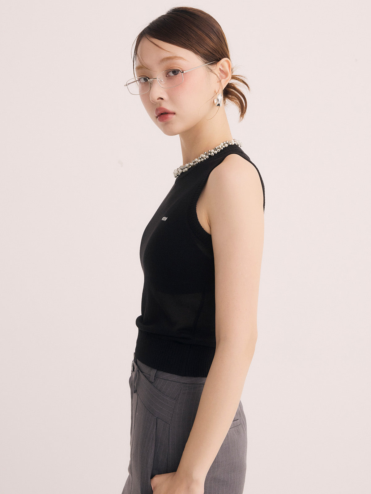 シアーノースリEimyロゴニット