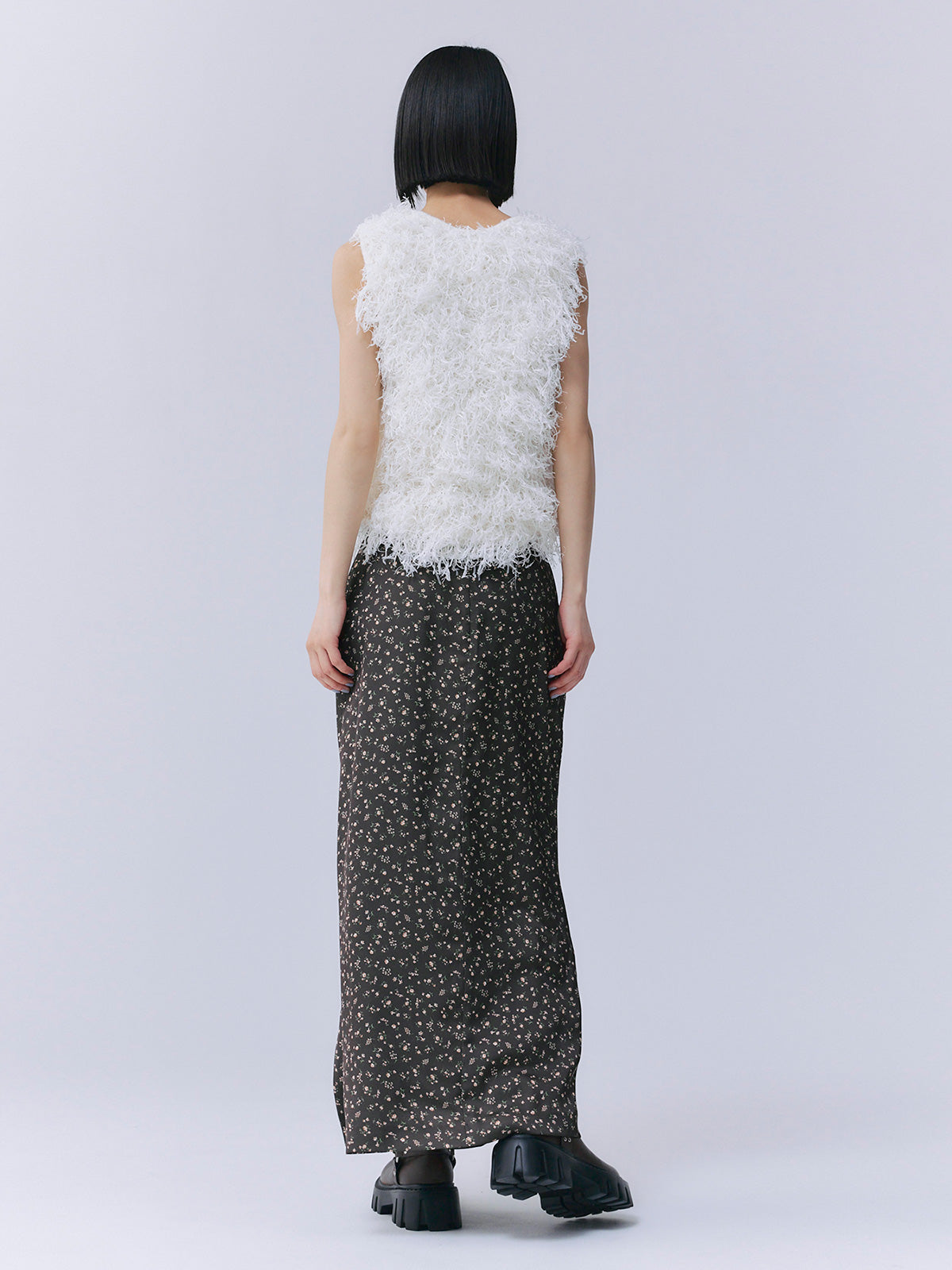 ロングフェザーヤーンニットベスト