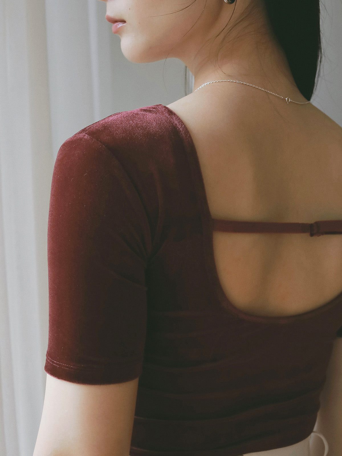 コンパクトベロアトップス