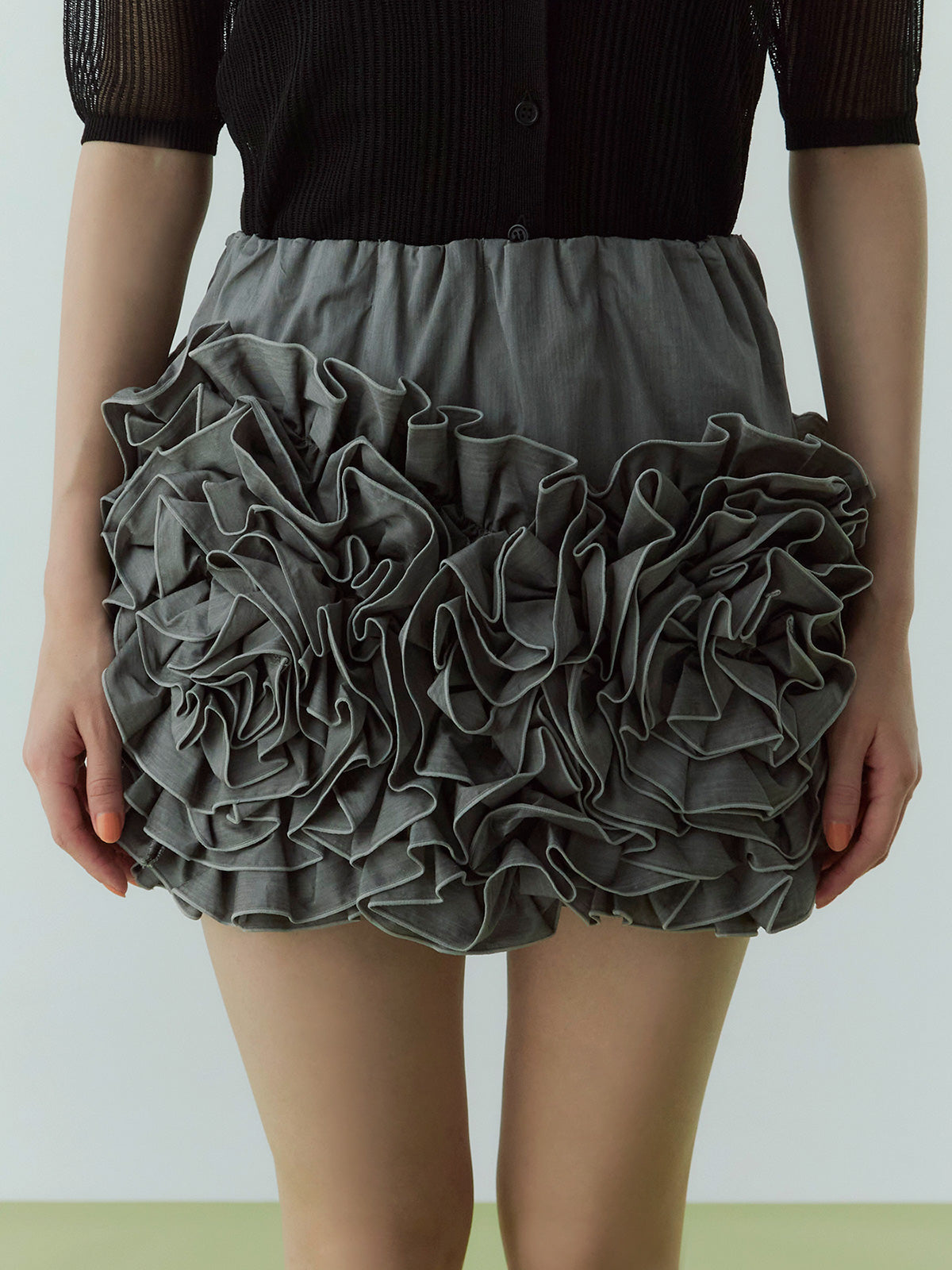 フラワーモチーフミニスカート