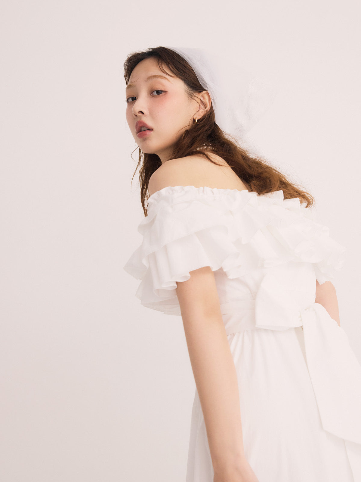 オフショルフリルマキシワンピース